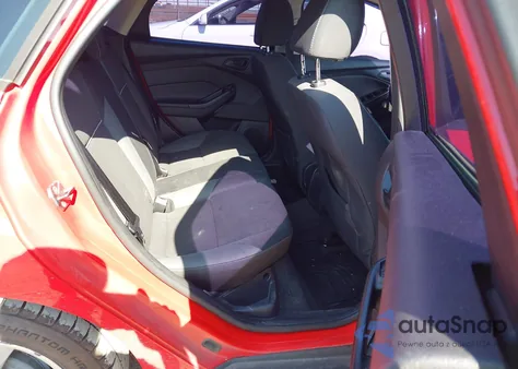 2013 Ford Focus Se z USA, uszkodzony, nr VIN 1FADP3K25DL378757